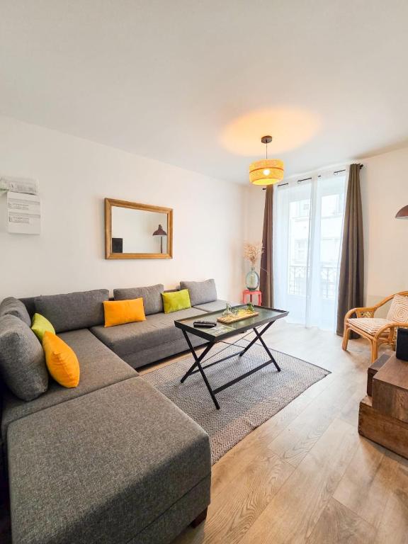 Celestins signage on arch