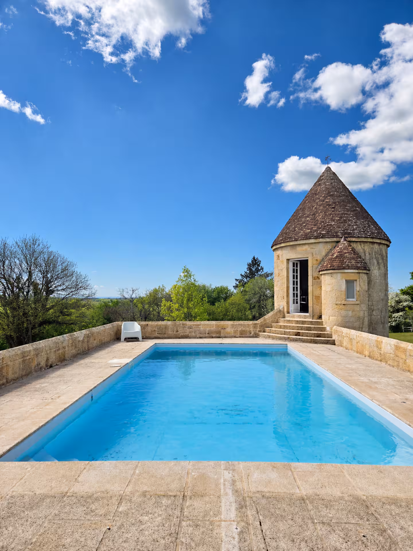 Gîte de charme avec piscine dans l’Allier